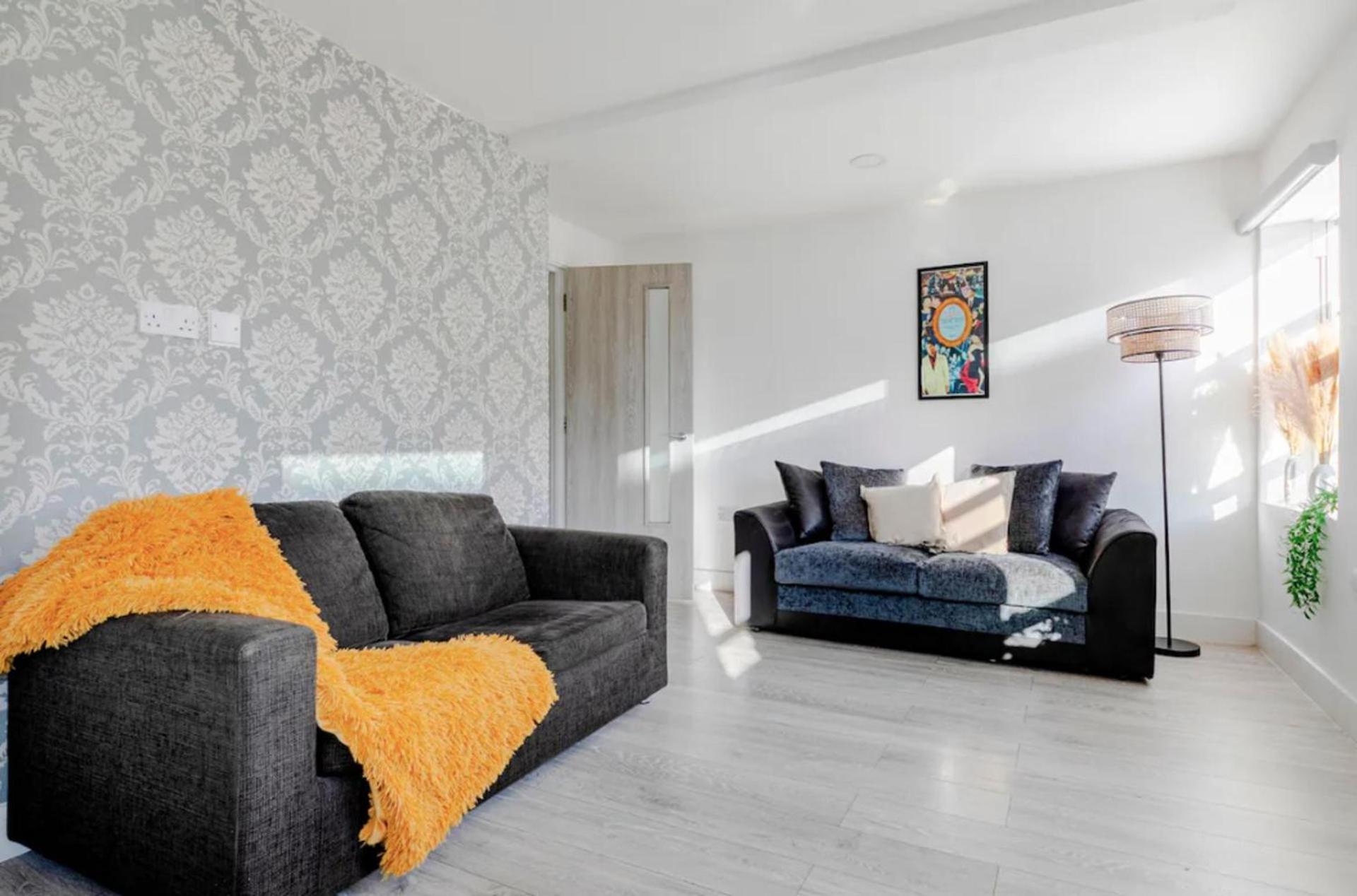 1-bed In Bricklane Shoreditch - 6 Sleeps * Londra